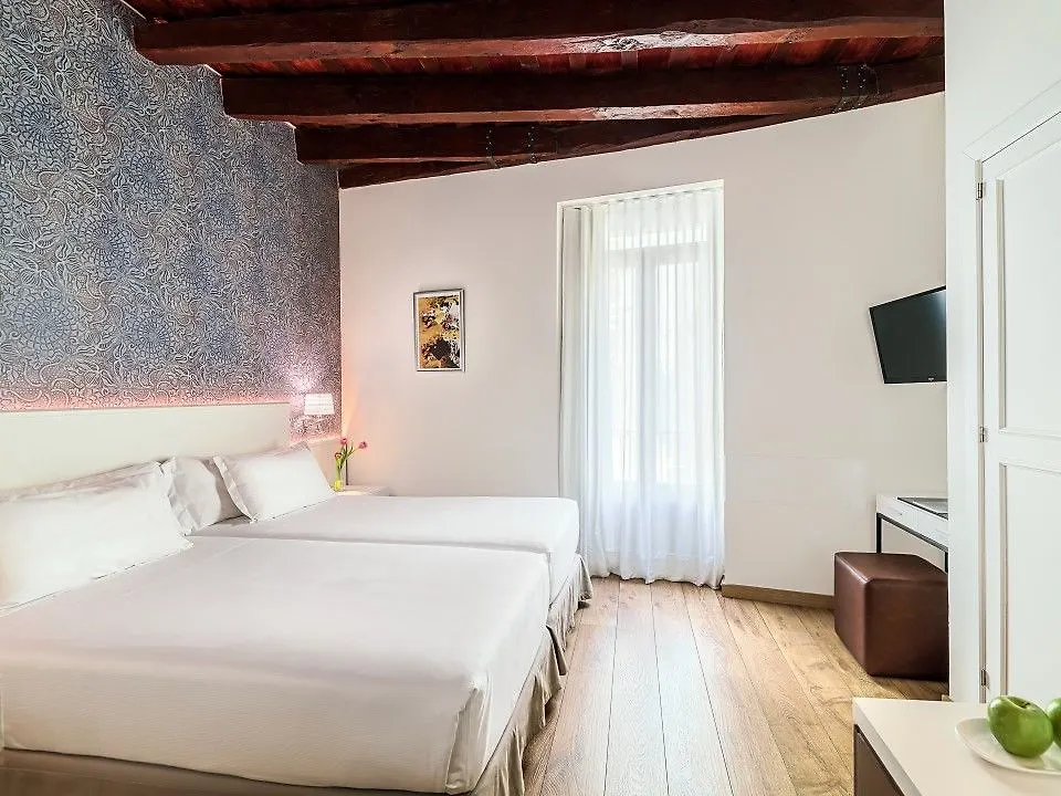 Hotel H10 Raco del Pi Barcelona